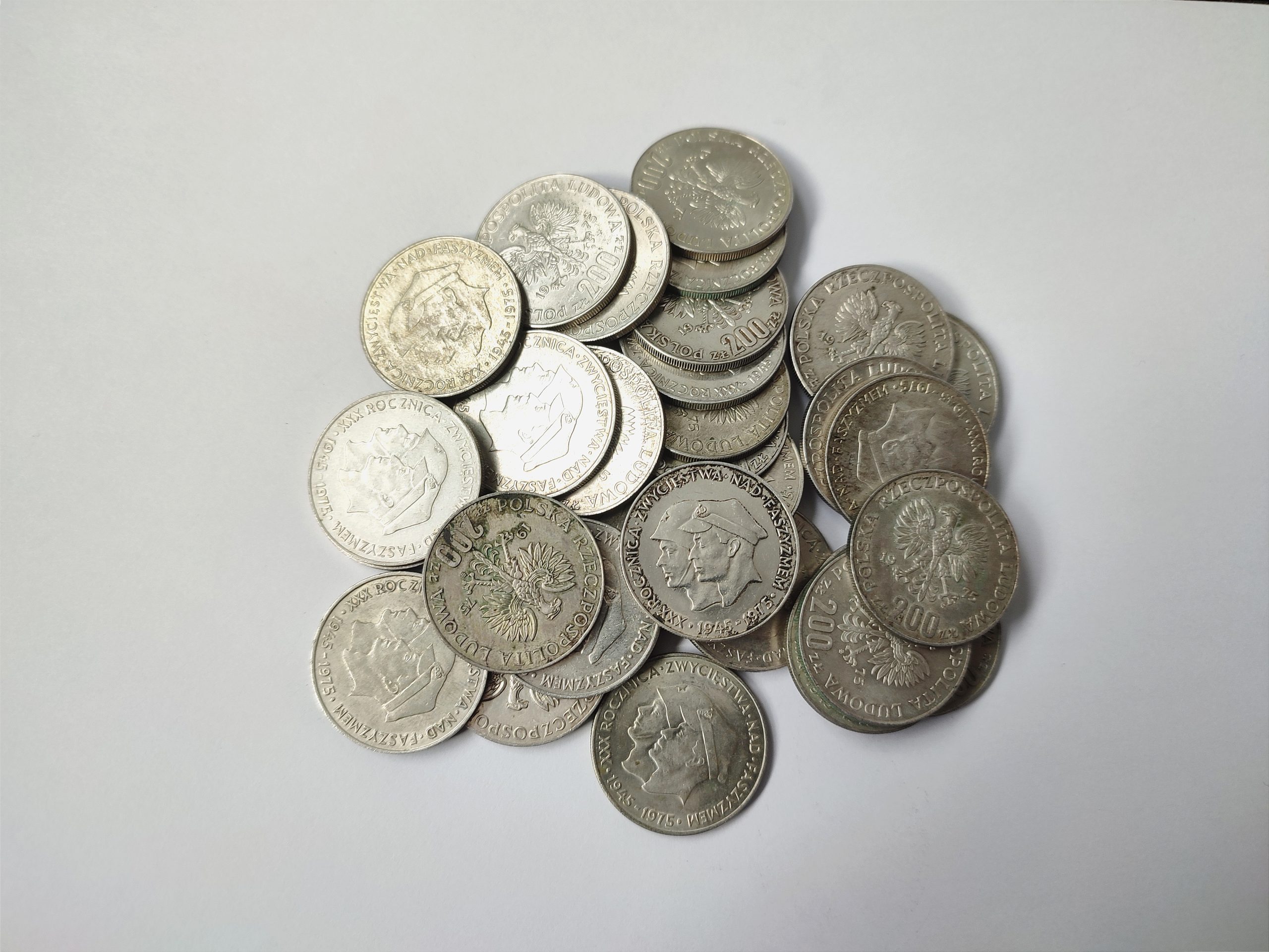 200 złotych 1975 XXX rocznica zwycięstwa nad faszyzmem Żołnierze Junk Silver - obrazek 3