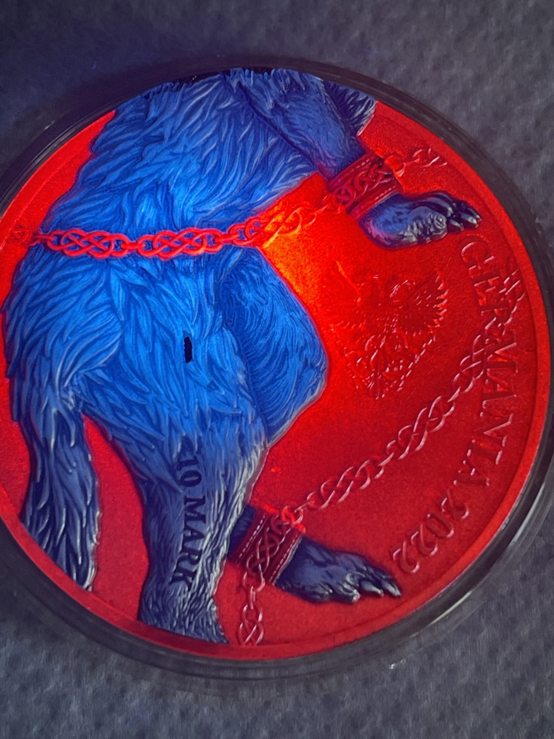 Fenrir Germania Beasts 2 uncje srebra Double High Relief - obrazek 8